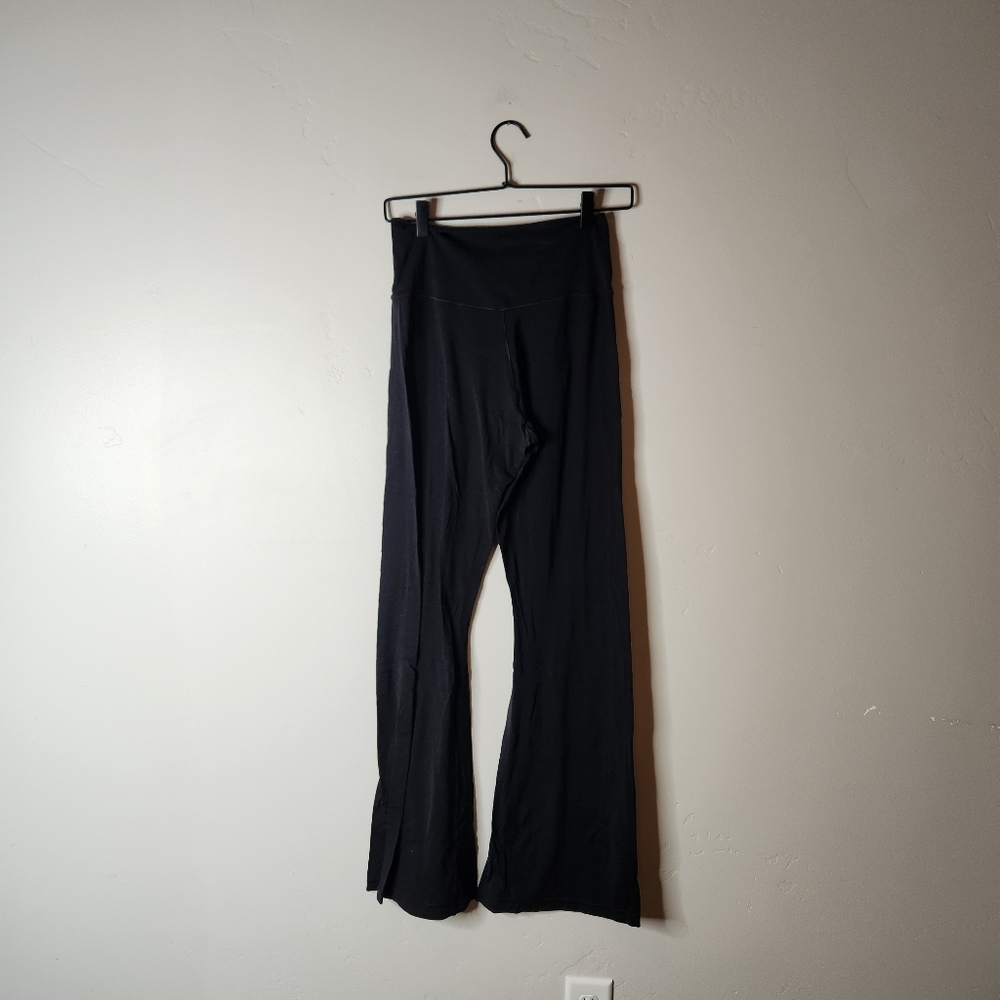 Aerie Offline Real Me High Waisted Crossover Wide Leg Leggings Size Large - Picture 3 of 6